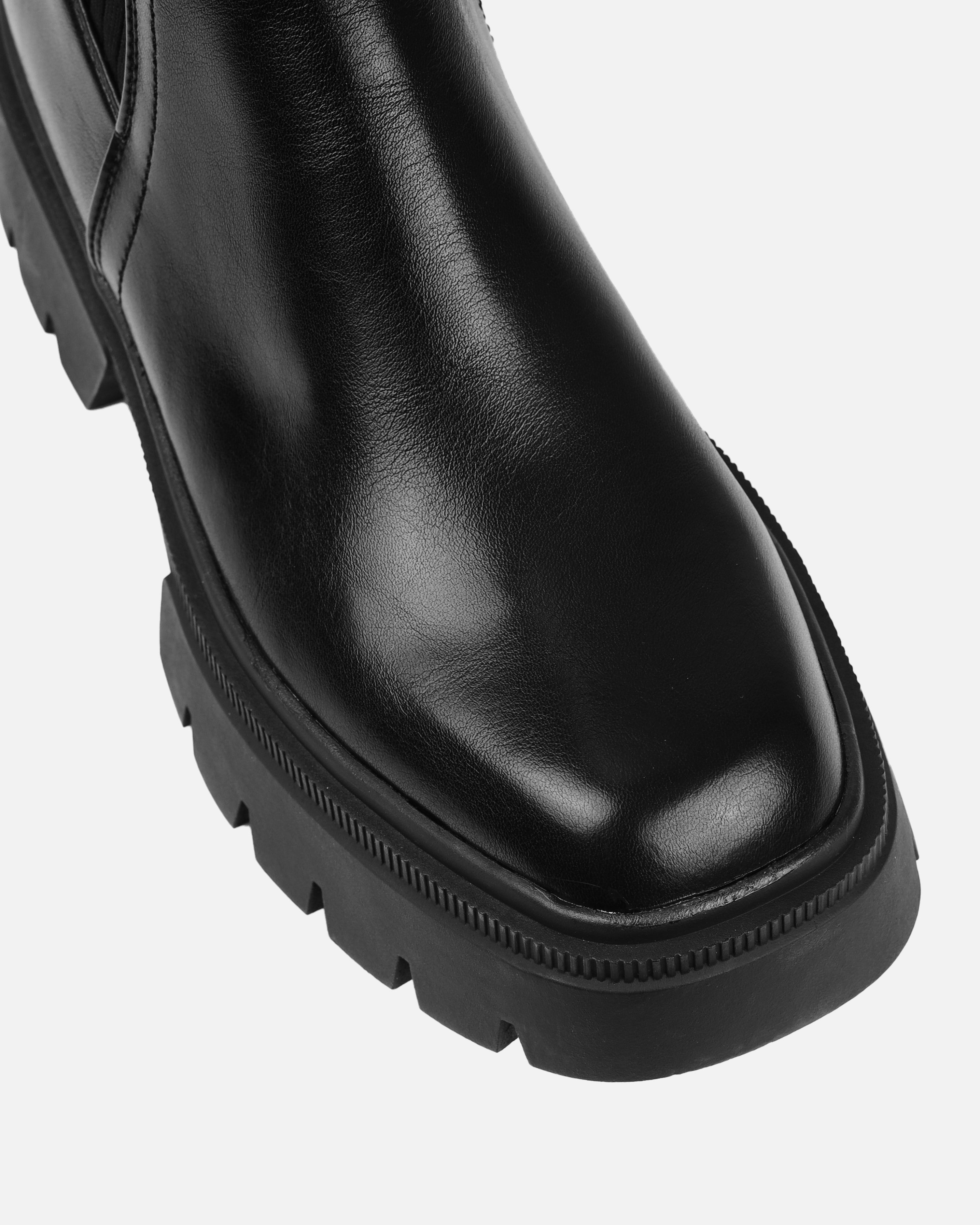 Nadia | Černé boty trend 2025